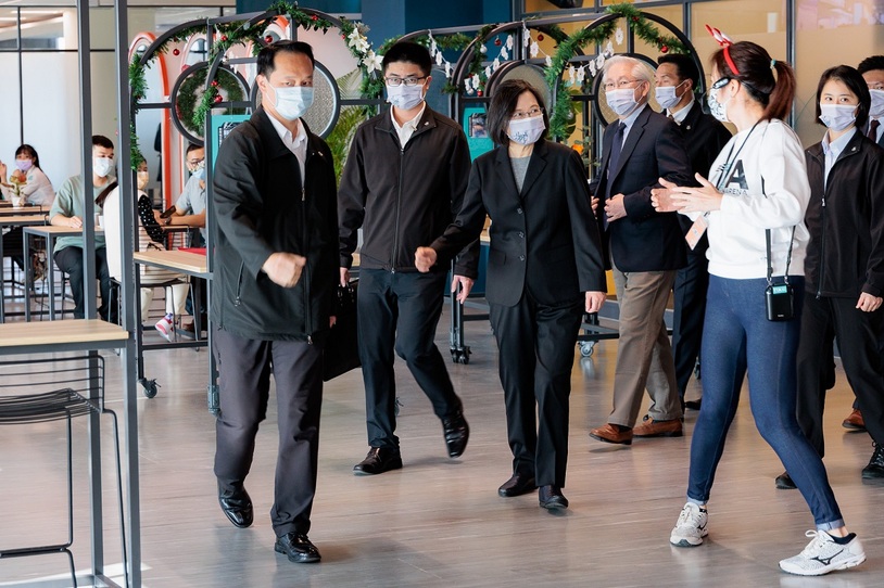 蔡英文總統巡視TTA SOUTH