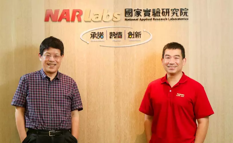 莊智清教授與張龍耀博士受訪照片